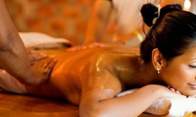 Лучшая прелюдия. Обучение традиционному тайскому масляному ароматерапевтическому массажу. Секс-шоп в Минске. Тренинги и мероприятия по сексуальной жизни